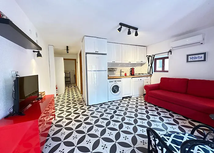 Nefes Ada Tas Bina - Bahce Kati * Istanbul